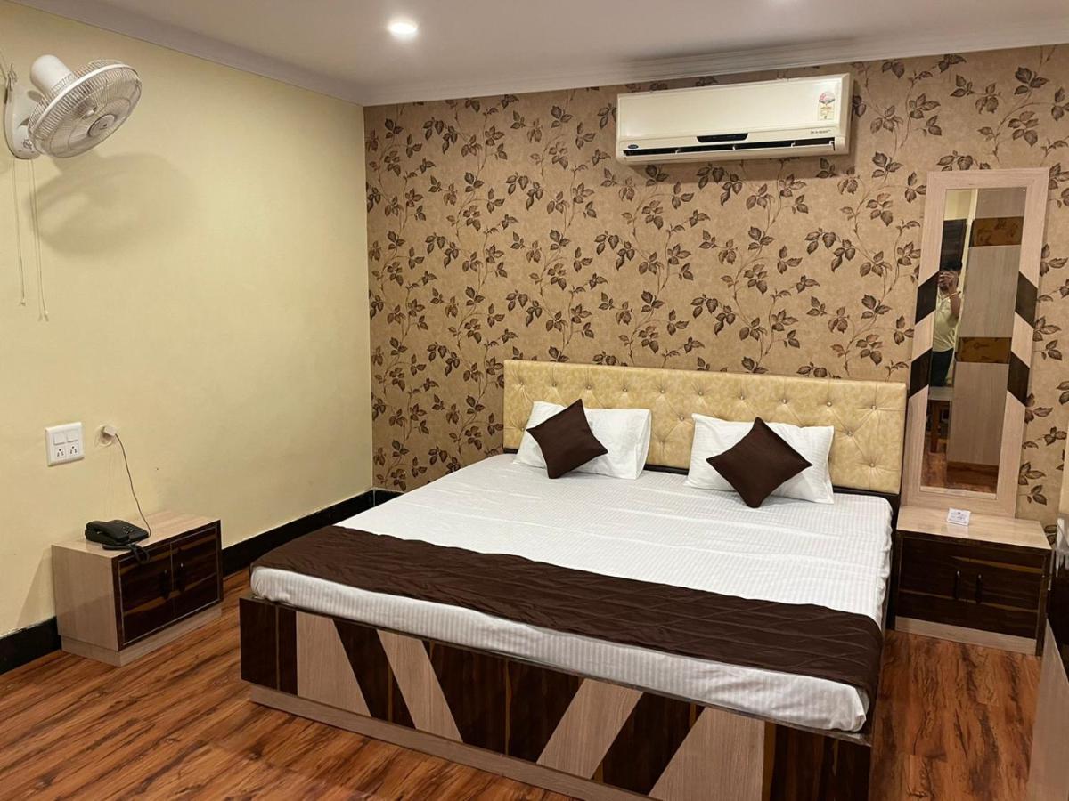 Hotel Wb40 Durgāpur Exteriör bild