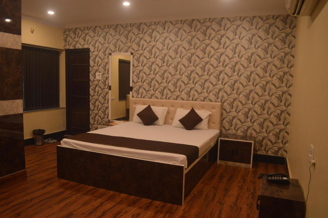Hotel Wb40 Durgāpur Exteriör bild