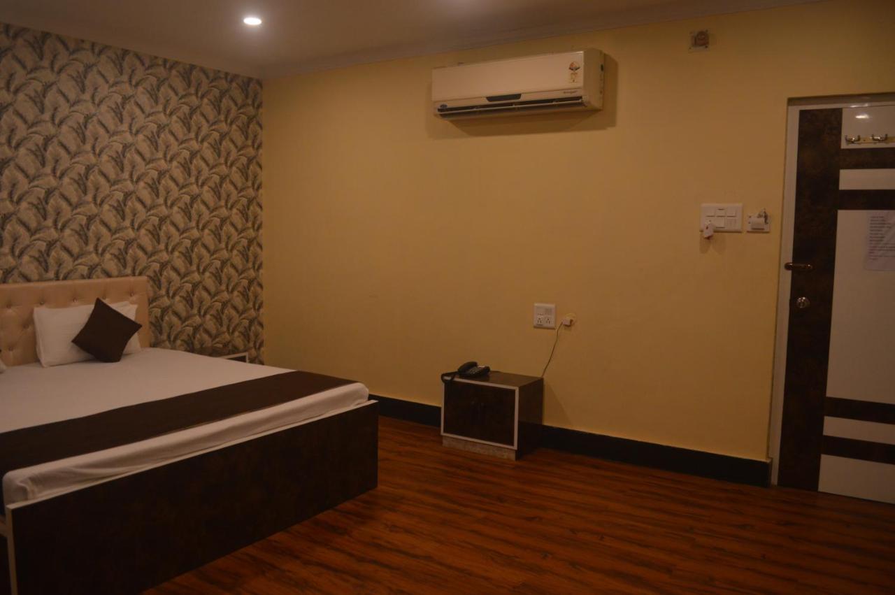 Hotel Wb40 Durgāpur Exteriör bild